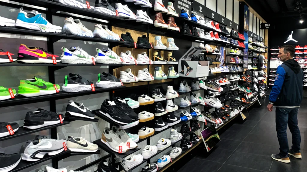 Aussie Retailer COLLAPSES After Nike Takes It To Court