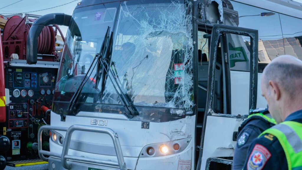 Immediate Rescue of 11 People Trapped After Crash In Melbourne