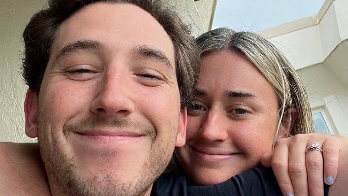 Man Dies After Lightning Strike On His Honeymoon