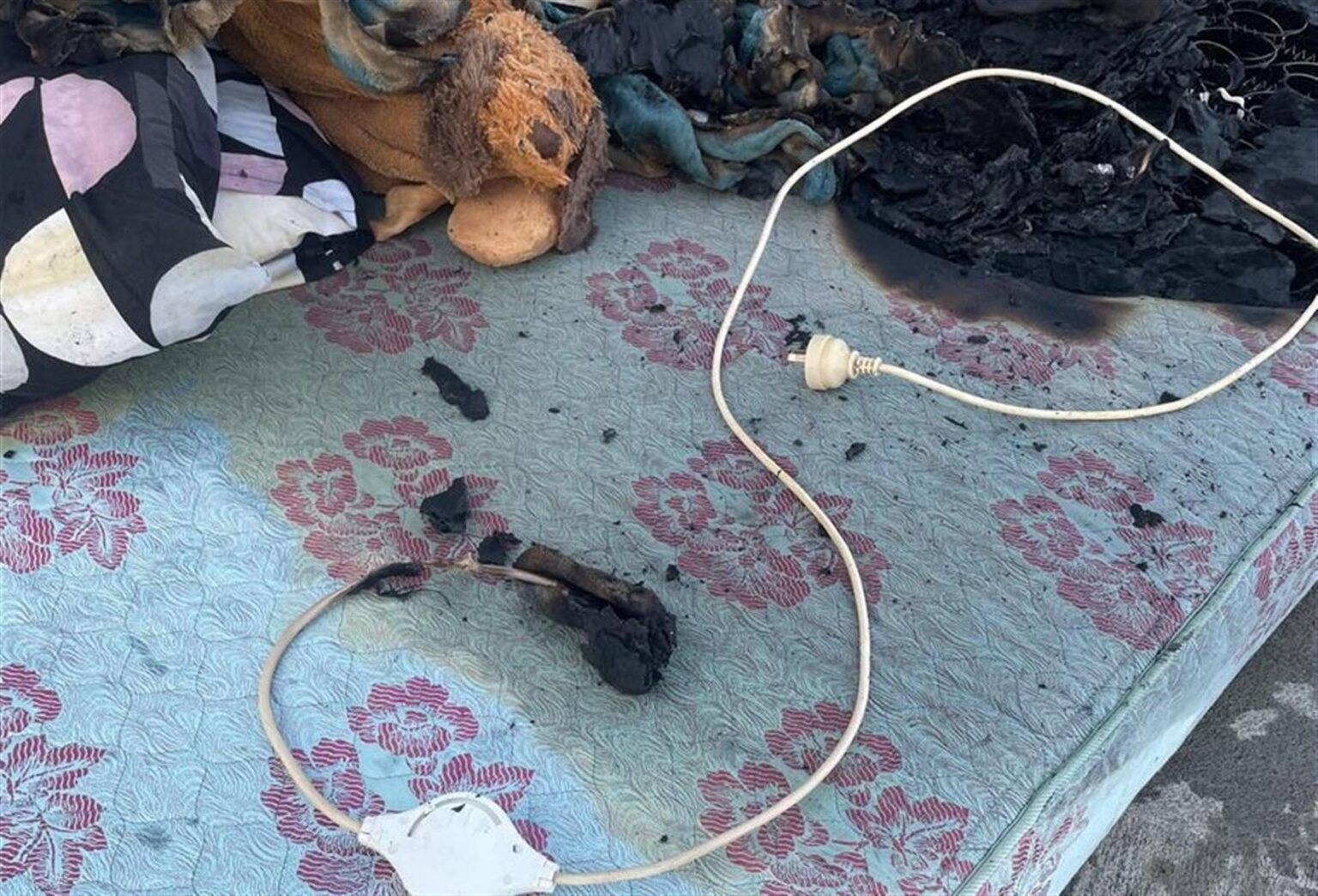 Warning Issued For Everyone Using Electric Blankets