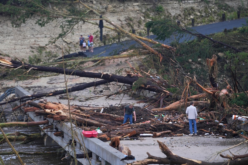 24 People Dead and 23 Little Girls Still Missing in Texas Floods