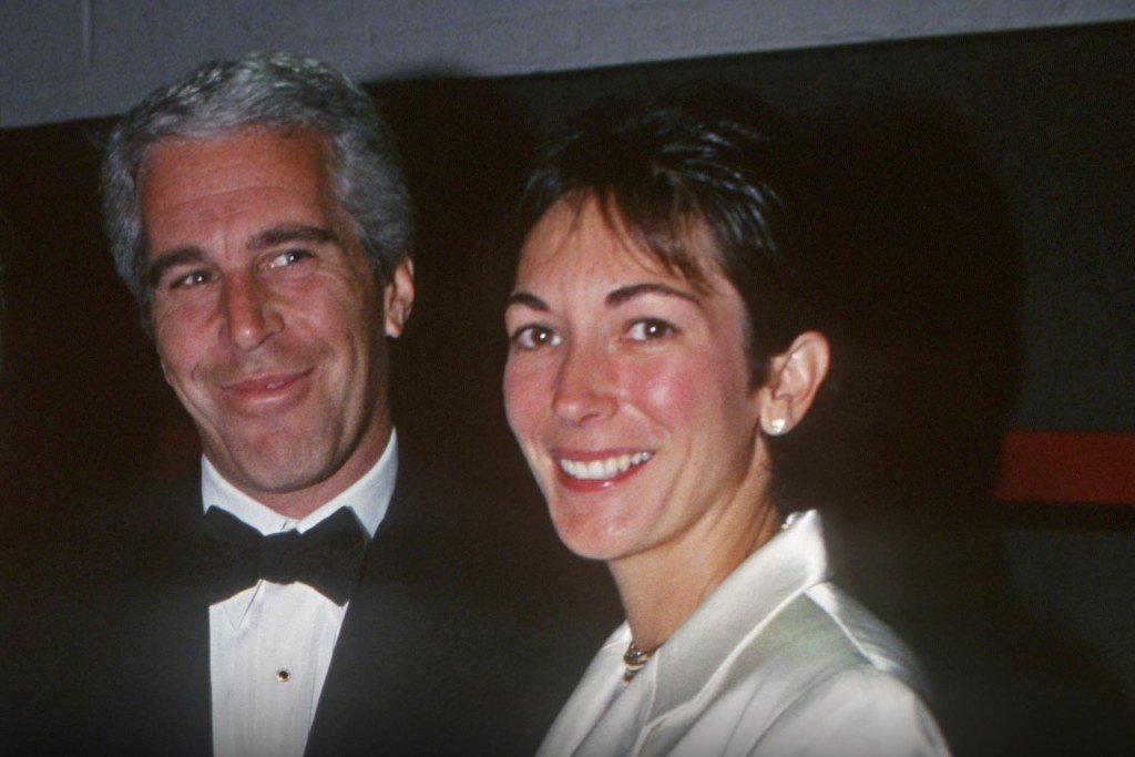 Bombshell Claims Maxwell Has Given Names of '100 People' On Epstein's List image 2
