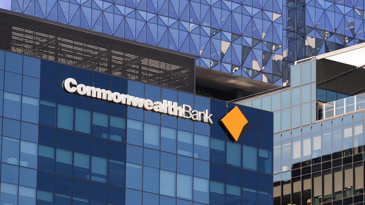 Major Aussie Bank SACKS Workers To Only Replace Them With Ai second image