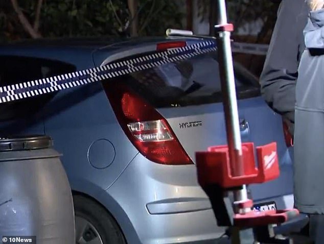 Police shoot dead man assaulting woman east of Melbourne second image