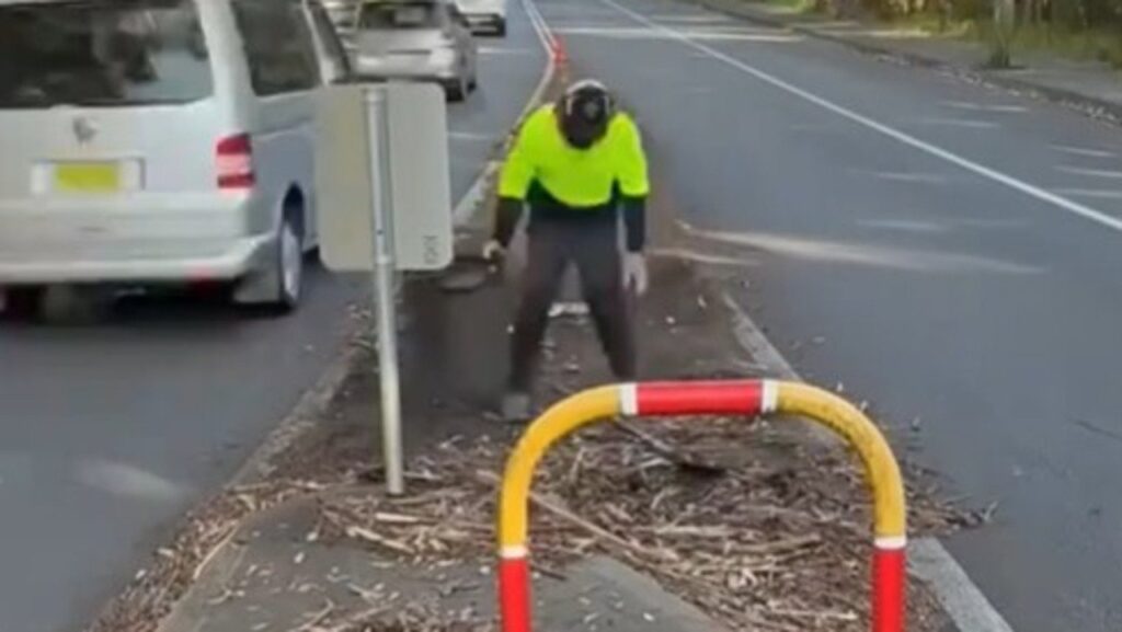 Aussie Gardener Humiliates Sydney Council