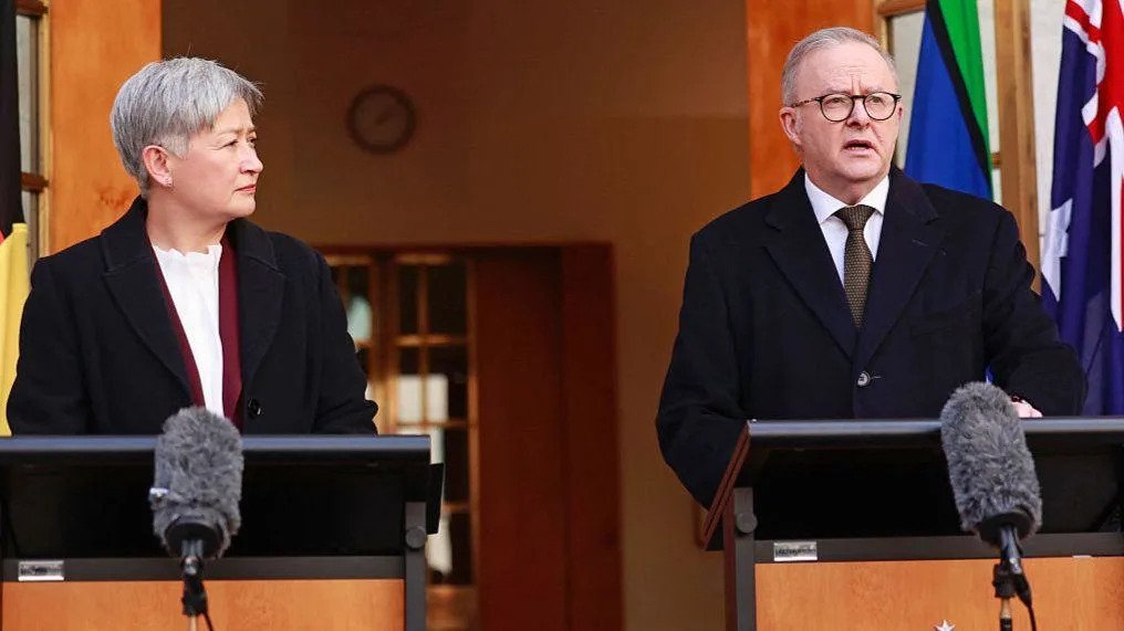 Opposition Leader Vows To Revoke Palestinian Recognition If They Win Elections second image