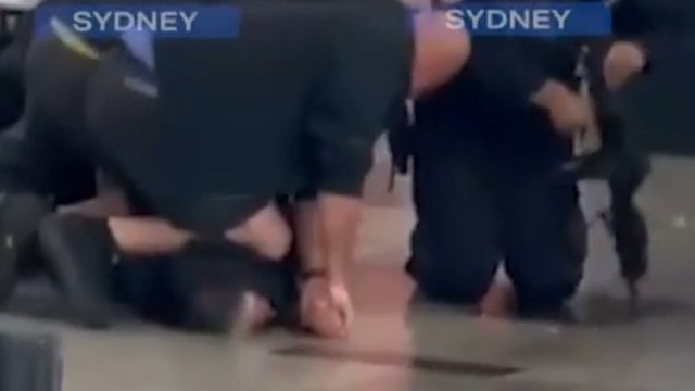 Sydney Airport Plunge Into Lockdown second image