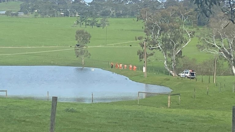 Warning Issued For Small Aussie Town Of Threatening Dam Failure second image