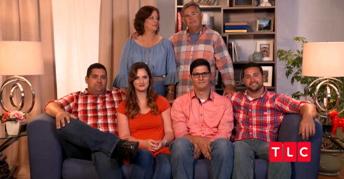 Three Members Of Tv Family Dead In Accident second image