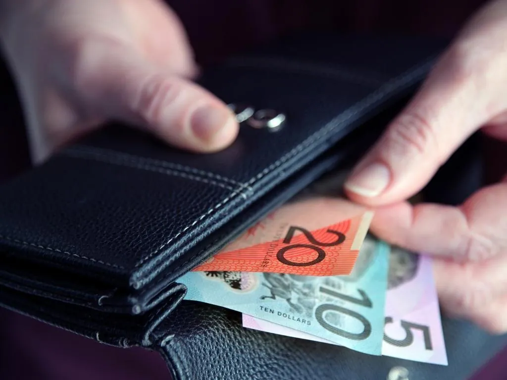 Calls To Lower Retirement Age As Manual Labourers Stretch Pensions second image