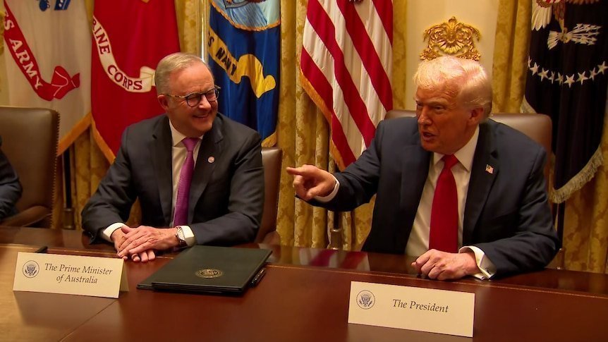 TRUMP DOES SHOCK U-TURN, PRAISES 