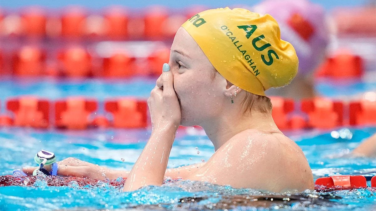 Mollie O'Callaghan Shatters 200m Freestyle World Record in Stunning Upset second image