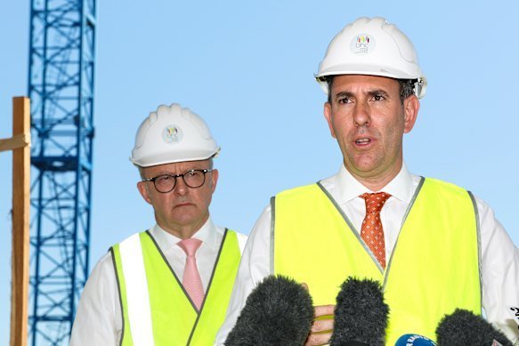 WA Premier Slams Brutal 30% Cut to Skilled Migration second image
