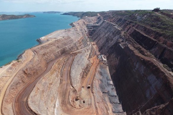 Rockfall Horror 450 Workers Axed at Koolan Island Mine second image