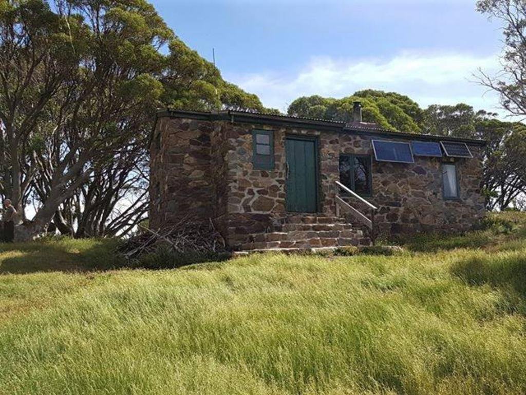 Two Women Found Dead Near Remote Victorian Alpine Hut second image