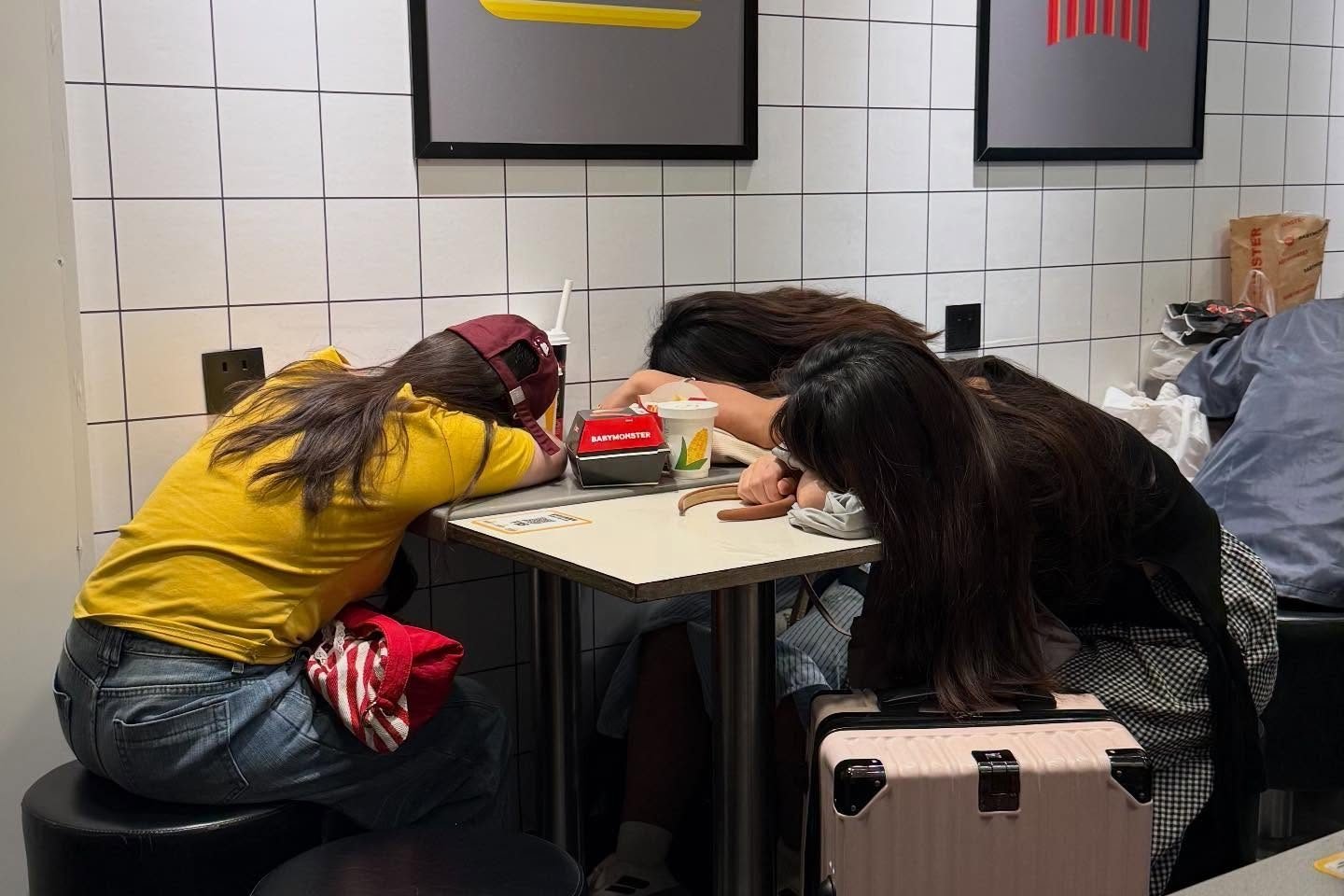 CHINA'S 'SPECIAL FORCES' TOURISTS OVERRUN HONG KONG ON PENNY-PINCHING FRENZY second image