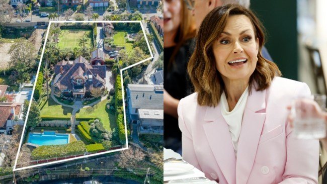 TV Stars Dumps Sydney Mansion After 27 Years