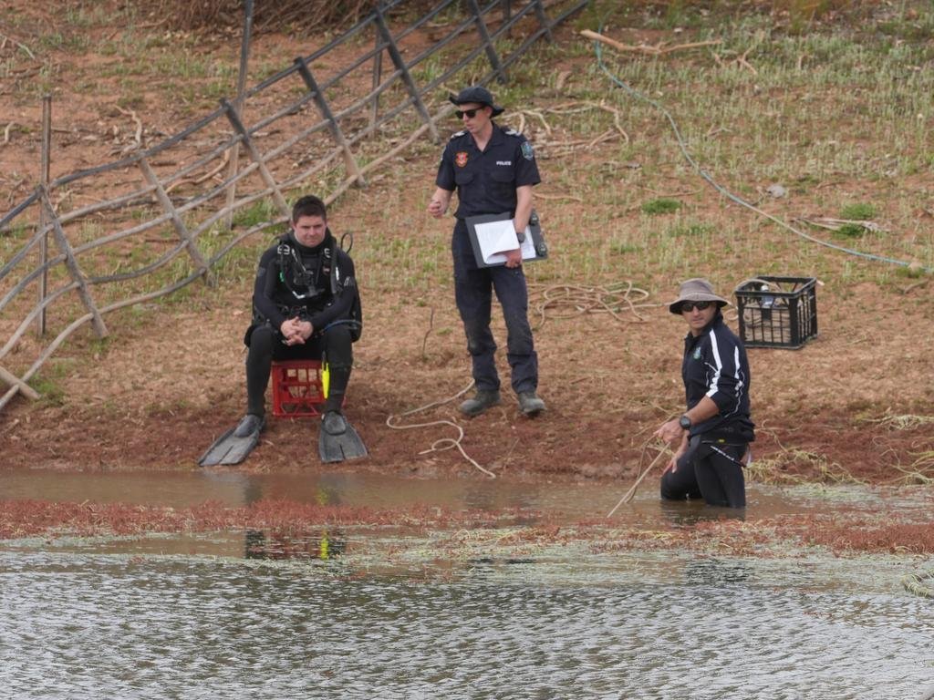 Desperate Dam Drain Yields Nothing in Agonising Search for Missing Outback Boy second image