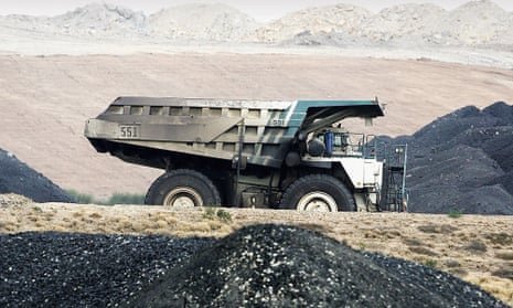 Aussie Mining Giant Sells Off 3,700 Hectares of Land