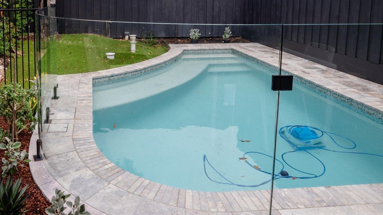 Toddler Drowns in Deadly Aussie Pool Flaw - Second Image