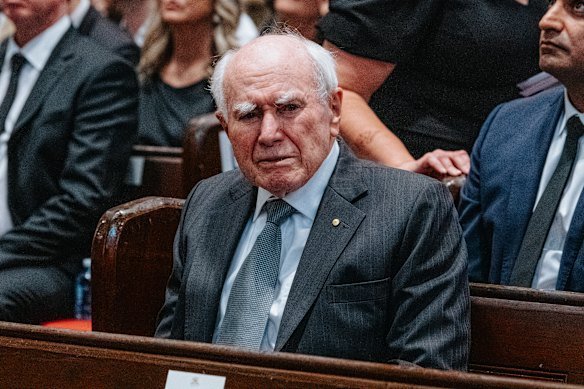 Bloody Bondi Beach Massacre Fuels Fury Over Antisemitism Crackdown second image