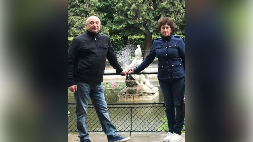 Brave Bondi Couple Dies Disarming Terrorist Gunman second image