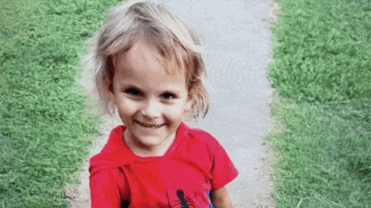 Toddler Found Dead in Car Metres from Home in Thabeban - Second Image