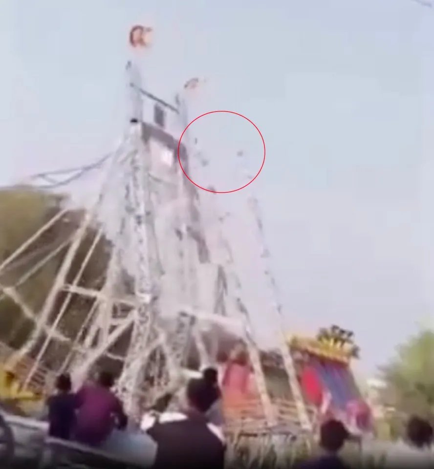 CHILDREN THROWN OFF FAIRGROUND RIDE IN HORROR COLLAPSE IN INDIA - Second Image