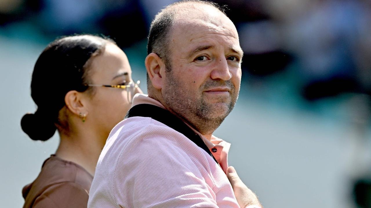 Bondi Hero Flies to LA for Desperate Bid to Save Shattered Arm - Second Image