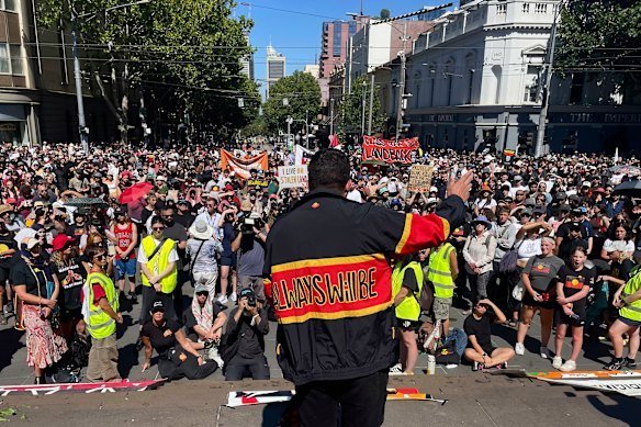 Bomb Thrown into Crowd of 2,500 at Perth Invasion Day Rally Sparks Terror Fears - Second Image