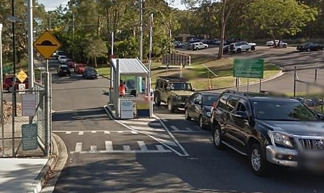 Brisbane Army Barracks in Bloodbath as Soldier Slashes Colleague's Throat - Second Image