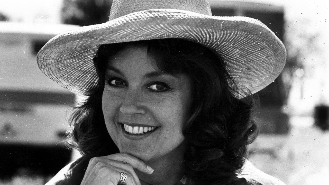 Australian Icon Lorraine Bayly Dies at 89, TV Legend Leaves Lasting Legacy - Second Image