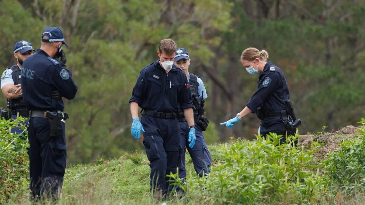 GRANDFATHER'S BRUTAL KIDNAP AND MURDER Two Men Arrested in Sydney Raids - Second Image
