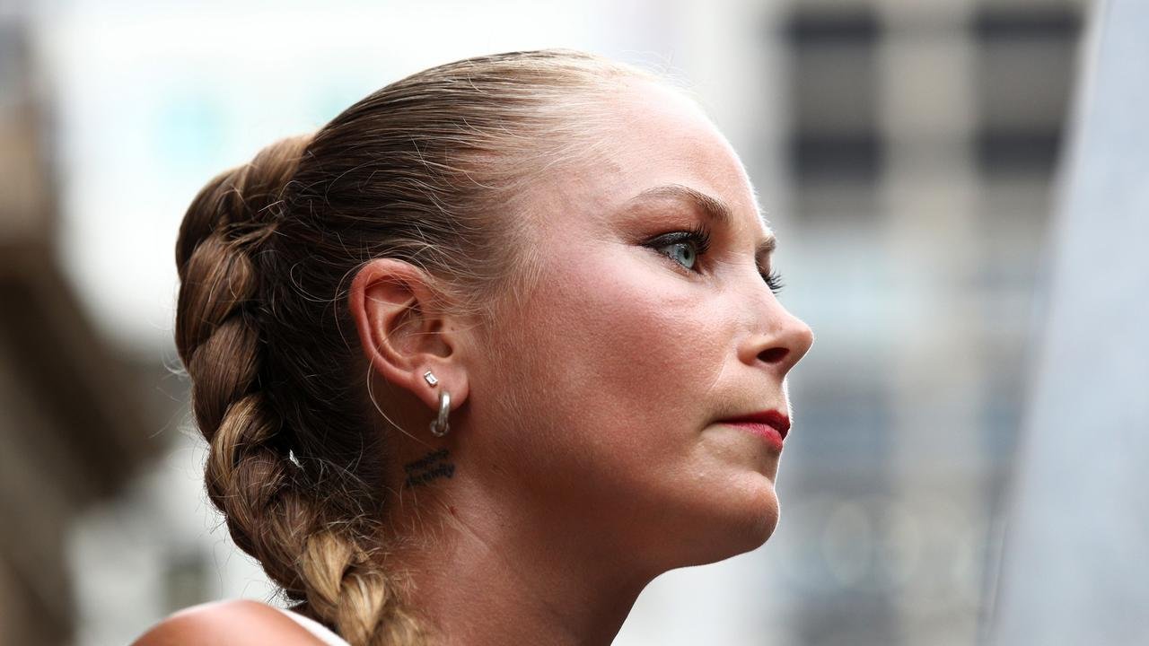 Grace Tame Defies Fury as Controversy Erupts at Sold-Out Bendigo Event - Second Image