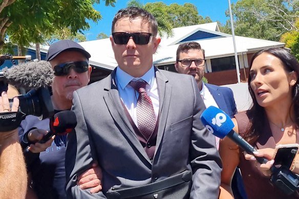 SHAMEFUL LIES Dad Leaves Dog to Die in Car While He Parties Wild - Second Image