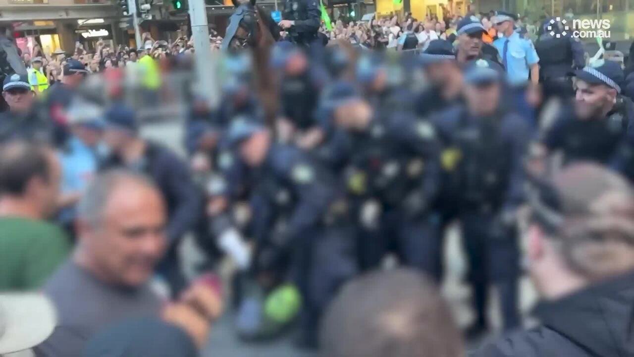 BLOODY CLASH 27 Arrested as Protesters Slam "Sickening" Police Brutality in Sydney - Second Image