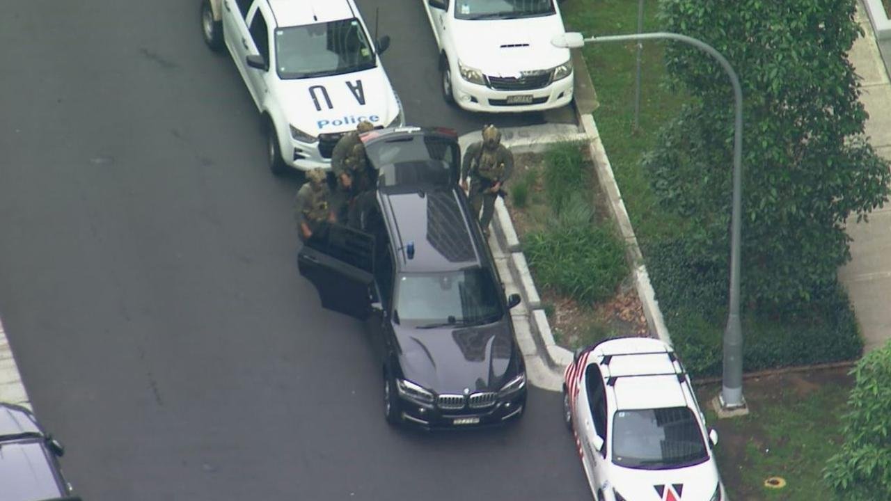 GUN TERROR HITS SYDNEY SUBURBS AS WOMAN THREATENED IN BROAD DAYLIGHT - Second Image