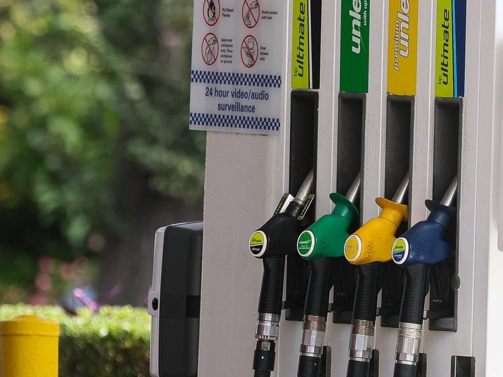 Australia on Brink of $10-a-Litre Petrol Apocalypse - Second Image