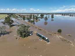 Floodwaters Turn Barrier Highway into Deadly Death Trap! - Second Image
