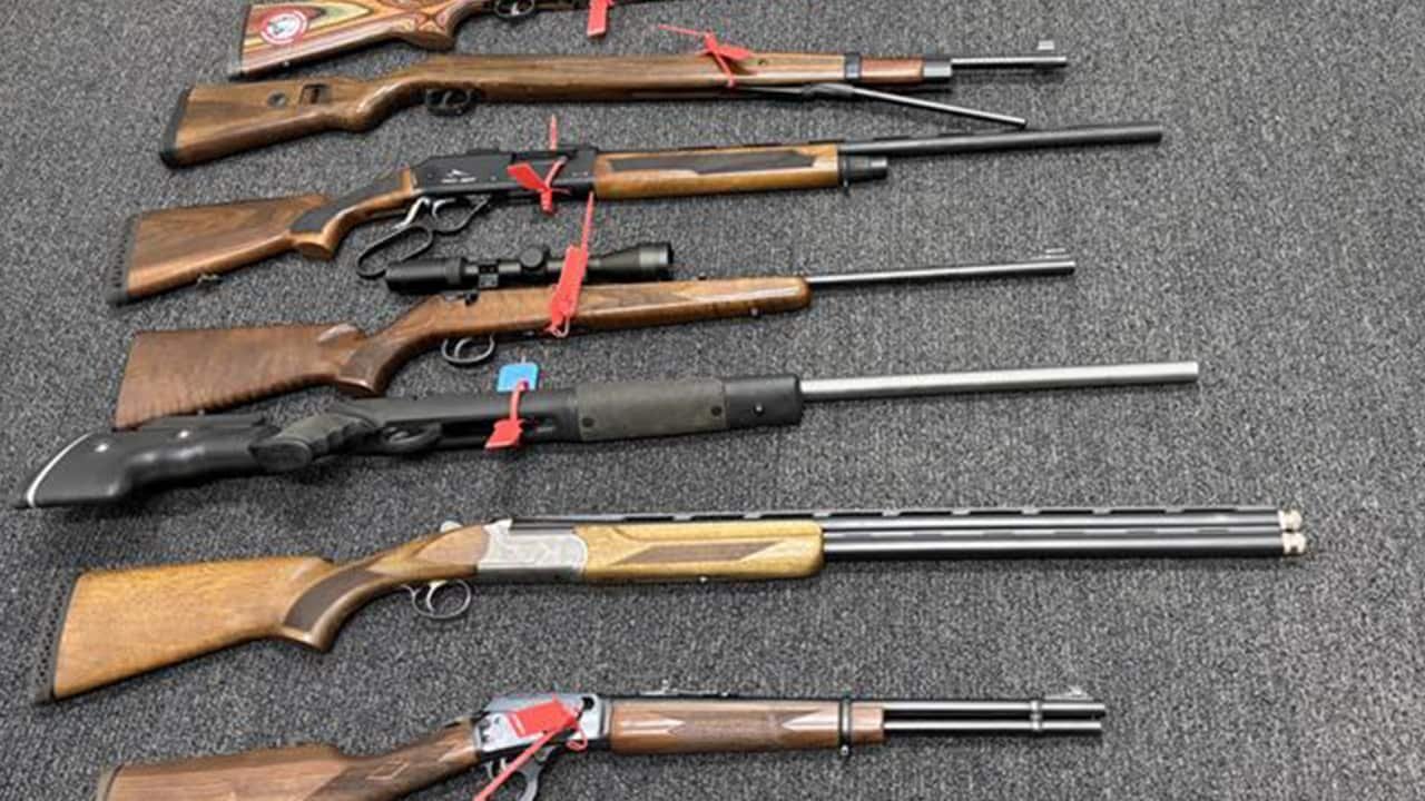 Tribal Warlords Run Amok as Australia's Deadly Gift Sparks PNG Bloodshed - Second Image