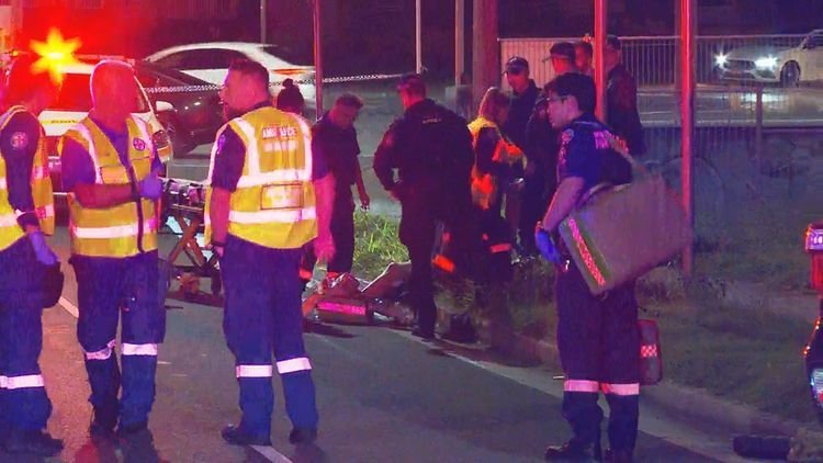 2 Cops Injured, 2 Men Hospitalised in Violent Night in Sydney