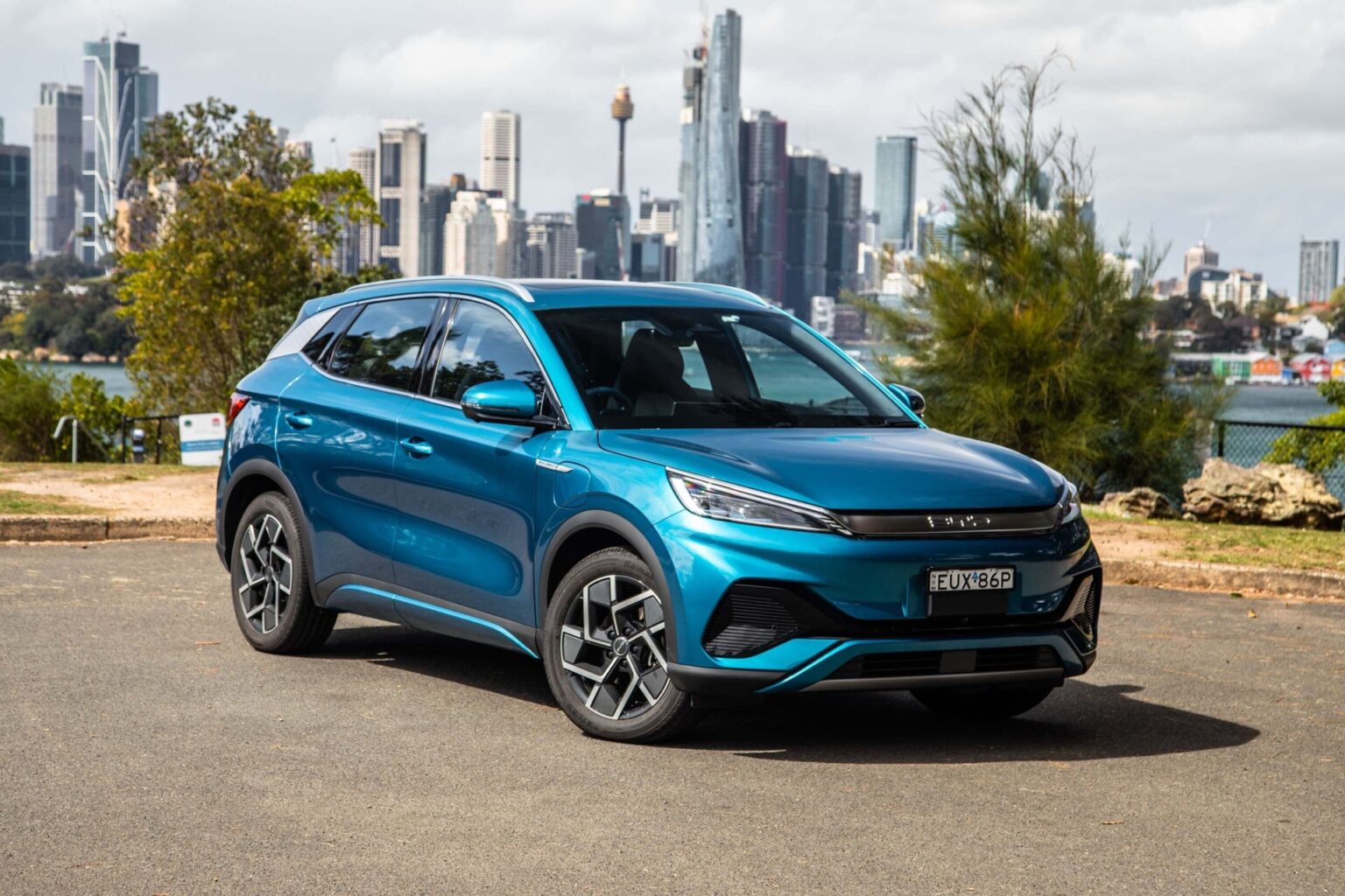 Aussies Flee to Electric Cars Over Petrol and Diesel