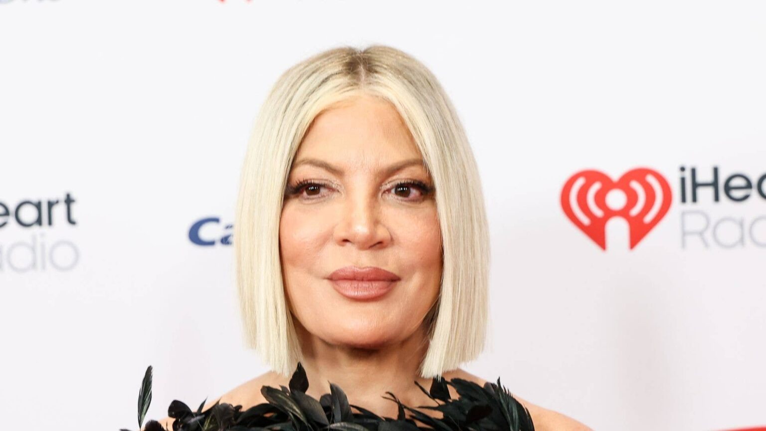 Actress and Seven Children Involved in High-Speed Crash