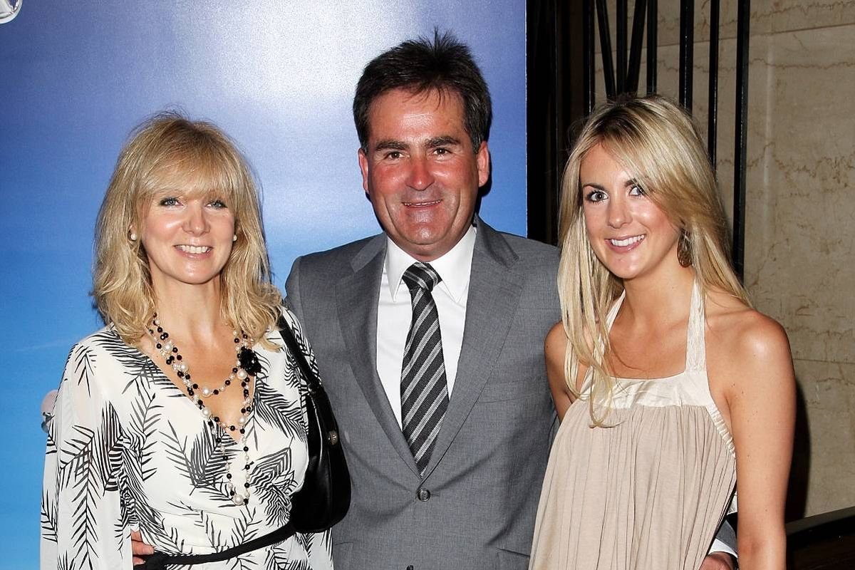TV Presenter Richard Keys Abandons Cancer-Stricken Wife for Daughter's Pal! - Second Image