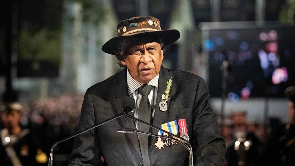 Elder Booed at Perth Anzac Service in Shocking Display - Second Image