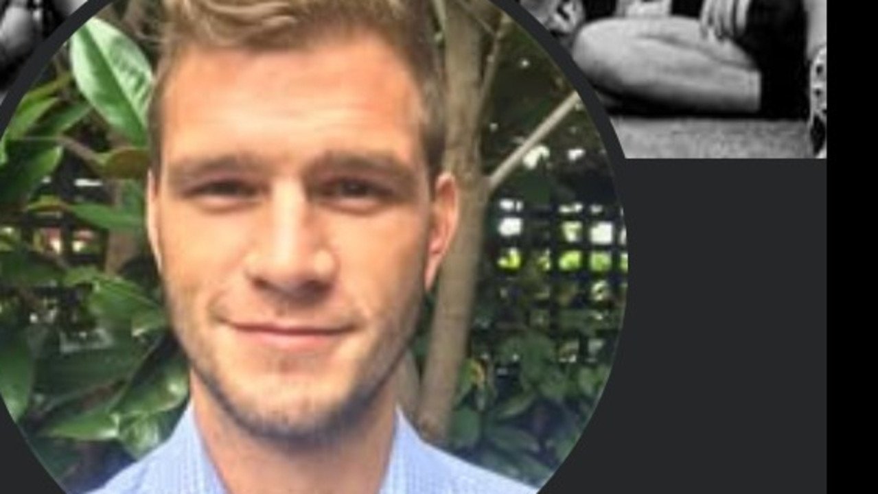 Pilot's Body Pulled from Crocodile-Infested Waters After Fatal Crash - Second Image