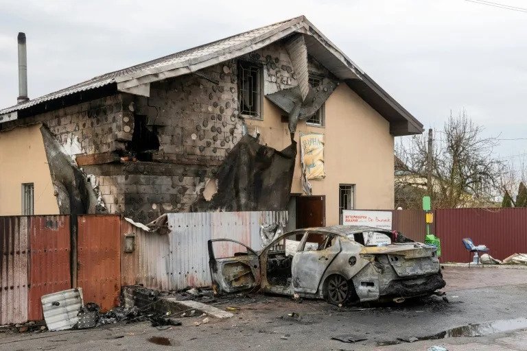 RUSSIA UNLEASHES HELL ON UKRAINE 14 Killed in Brutal Easter Assault - Second Image