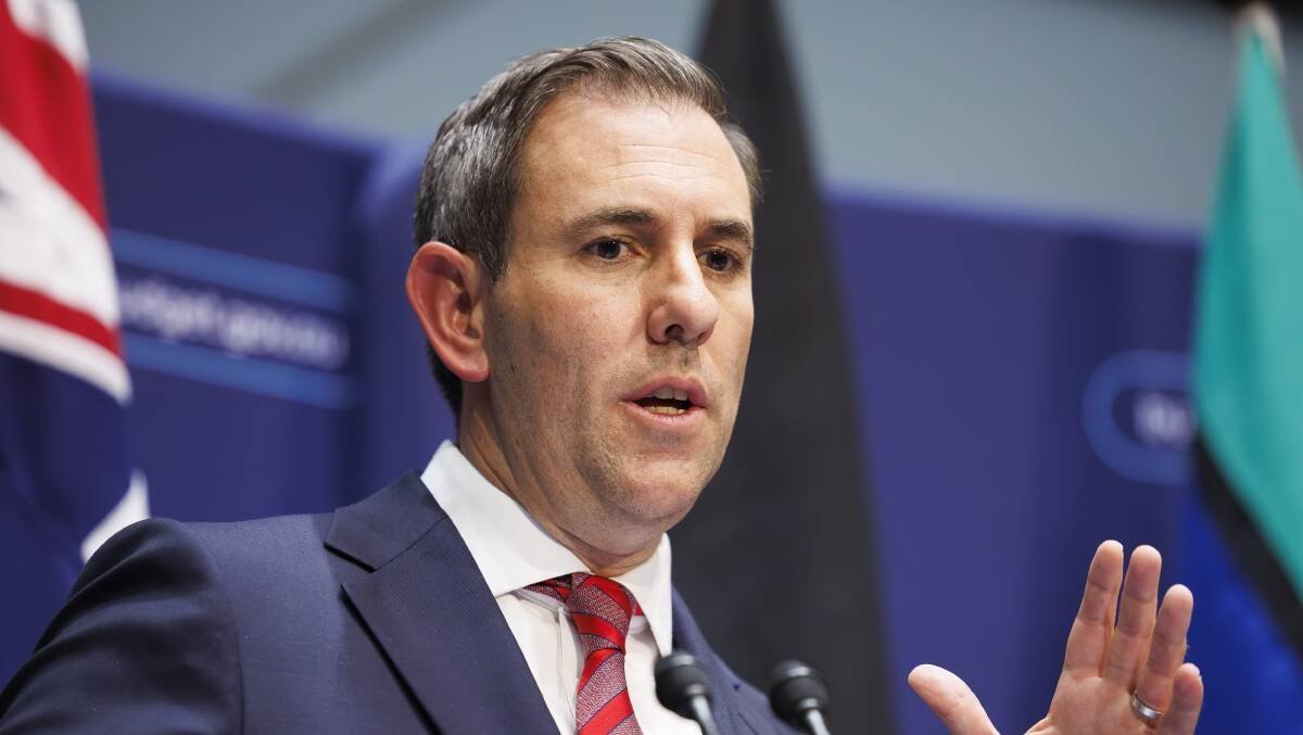 Global Economic Storm Looms Australia Teeters on Brink - Second Image