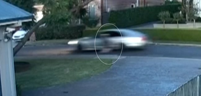 Man Dragged 800 Metres in Desperate Bid to Stop Thieves in Sydney - Second Image