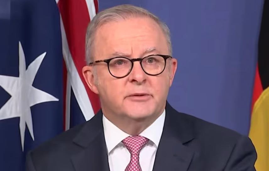 Fuel Crisis Grips Australia as Reserves Plummet to Just 39 Days! - Second Image